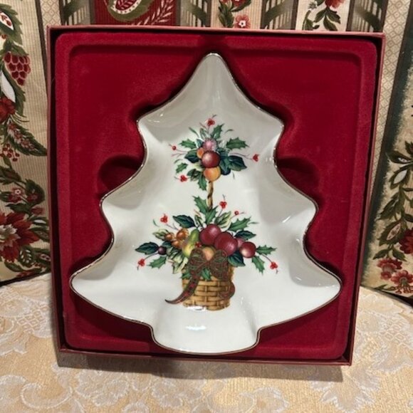 HOLIDAY🎄🎄LENOX Holiday Tartan Christmas Tree Candy DISH - Picture 4 of 6